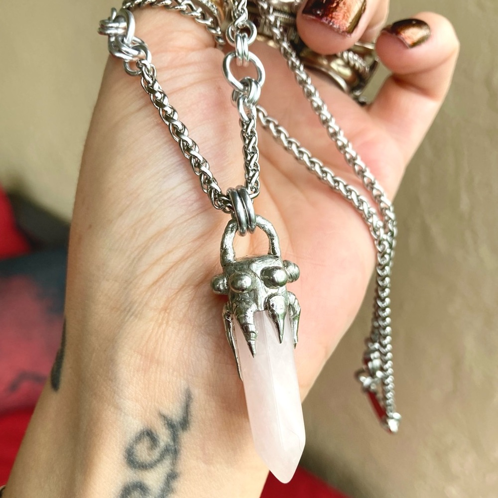 Natural Rose quartz crystal gemstone boho goth stone  charm necklace - Picture 14 of 14